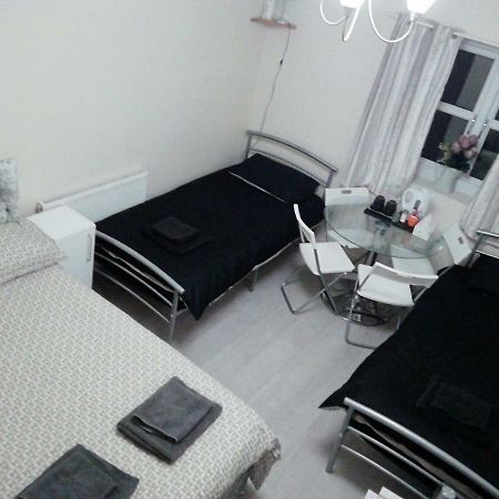 Regent Guest House Бёрнли Экстерьер фото