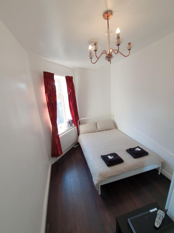 Regent Guest House Бёрнли Экстерьер фото
