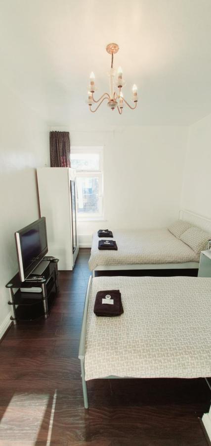 Regent Guest House Бёрнли Экстерьер фото